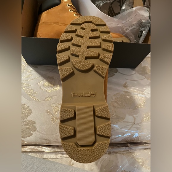 Timberland Mens Premium 6-InchWaterproof Boots - Picture 4 of 6